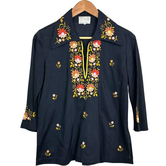 Vintage Black Lily Hand Embroidered Size Large Collared Pullover Blouse - Picture 1 of 6